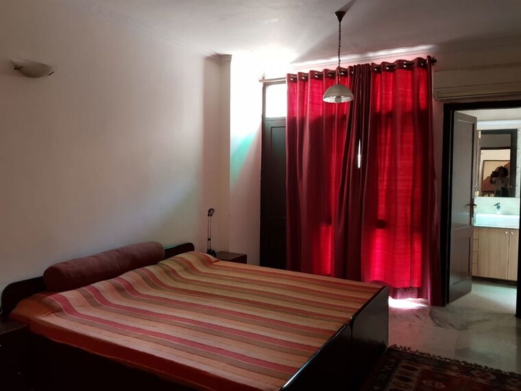 Bedroom, greater kailash i 4 Bedroom 3450 Sq.Ft. Builder Floor In Greater Kailash I Delhi 10332764