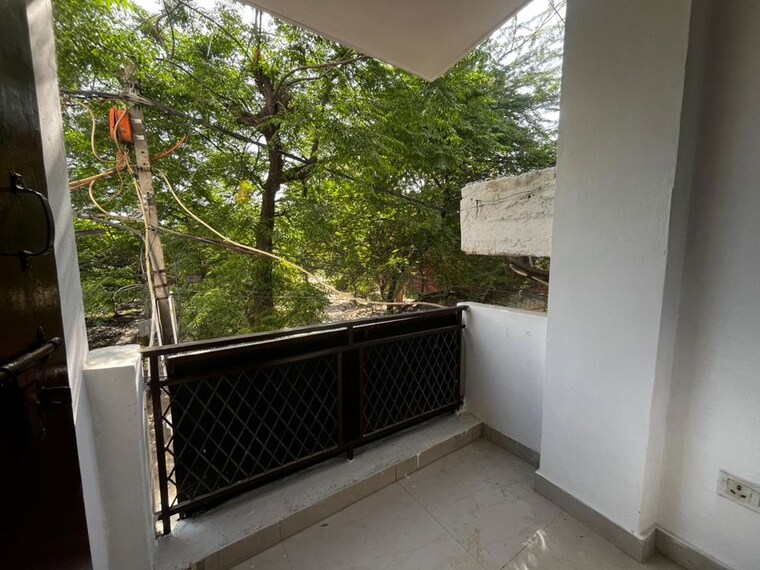 Balcony, saket 1 Bedroom 500 Sq.Ft. Builder Floor In Saket Delhi 10332802