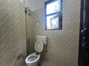 Bathroom in 1 BHK Builder Floor at Saket – for Rent