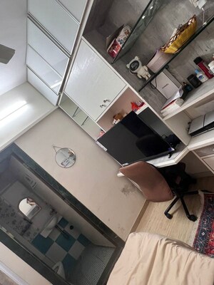 Team Area in 2 BHK Apartment at Versova Denzil CHS, Andheri West – for Rent