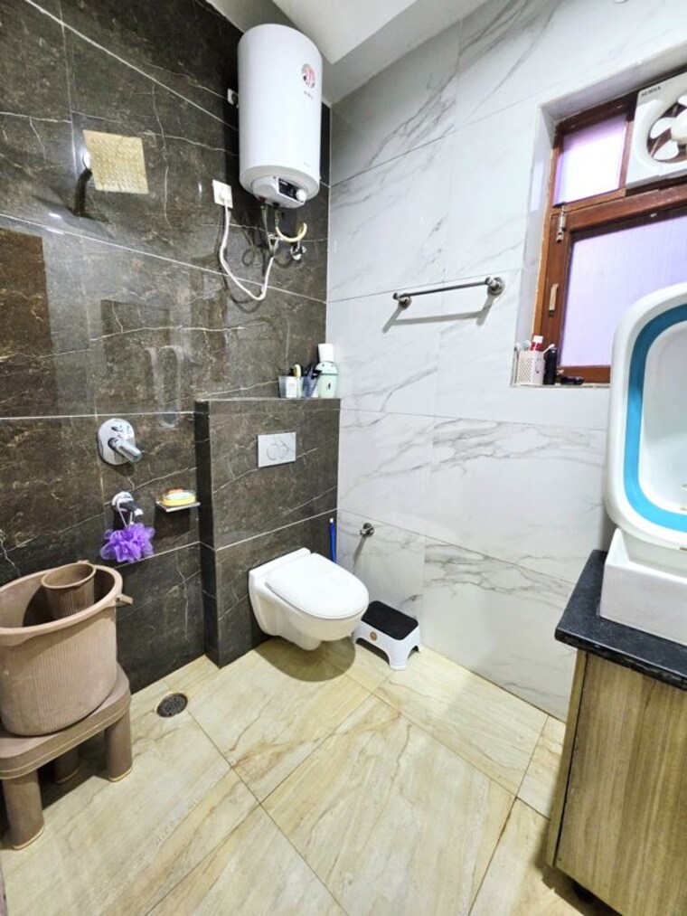 Bathroom, prem-apartment 3 Bedroom 1360 Sq.Ft. Apartment In Pir Machalla Zirakpur 10332890