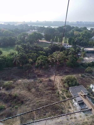 Balcony in 3 BHK Apartment at Jahangir Pura – for Rent