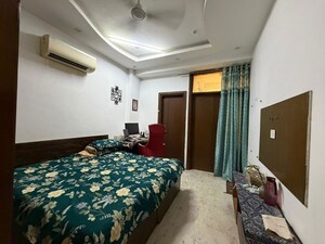 Bedroom in 2 BHK Builder Floor at Indrapuram – for Rent