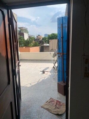 Balcony in 1 RK Independent House at Sector 26 – for Rent