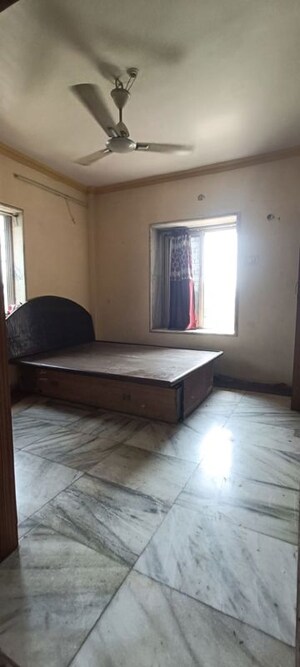 Living Room in 2 BHK Apartment at Sagar Avenue, Santacruz East – for Rent