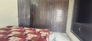 Bedroom in 2 BHK Apartment at Sagar Avenue, Santacruz East – for Rent