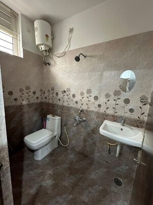 Bathroom in 2 BHK Builder Floor at Sriram Nagar – for Rent