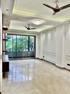3 BHK + Pooja Room,Servant Room Builder Floor For Rent in Safdarjung Enclave