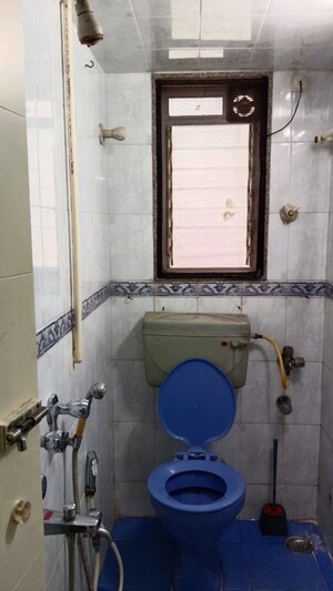 Bathroom in  Pg at Jalvayu Vihar – for Rent