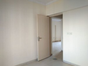Room in 2 BHK Apartment at L&T Emerald Isle, Powai – for Rent