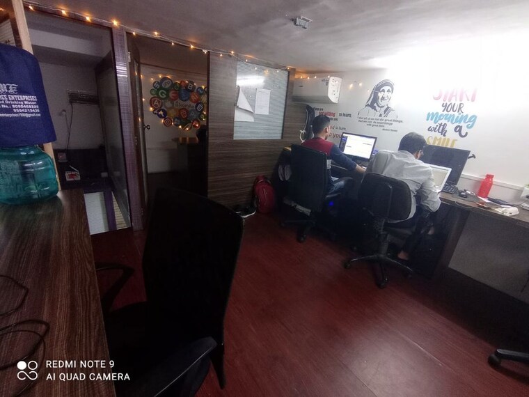  Parking, haware-fantasia Commercial Office Space 402 Sq.Ft. In Vashi Sector 28 Navi Mumbai 10333003