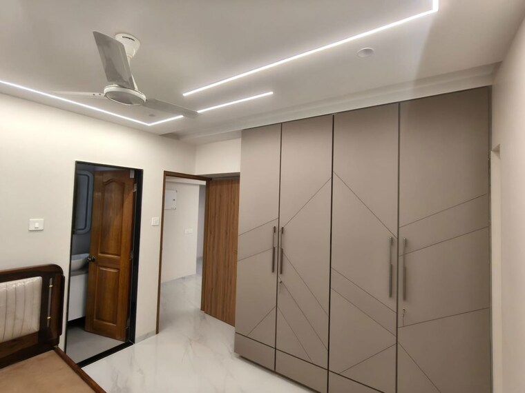 Room, cenced-apartment-pali-hill 3 Bedroom 1400 Sq.Ft. Apartment In Pali Hill Mumbai 10333022
