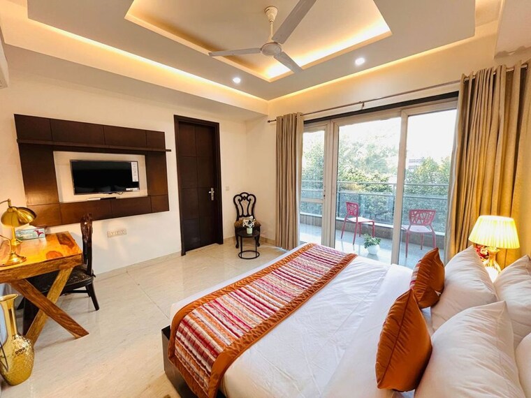 Bedroom, lajpat nagar 4 Bedroom 300 Sq.Yd. Builder Floor In Lajpat Nagar Delhi 10333031