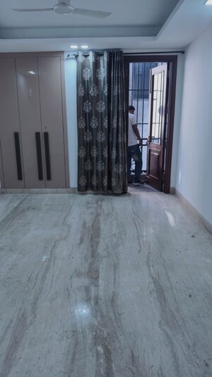 3 BHK Builder Floor For Rent in New Friends Colony