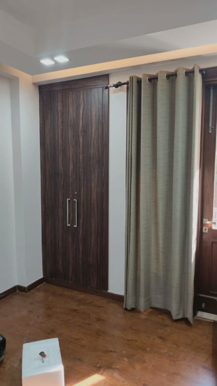 undefined, new friends colony 3 Bedroom 500 Sq.Yd. Builder Floor In New Friends Colony Delhi 10333035