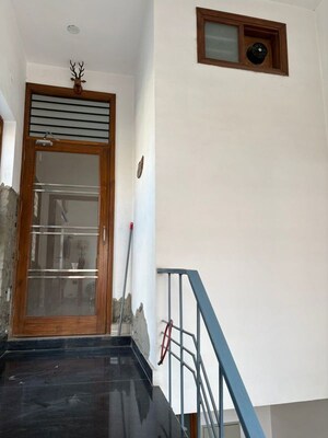 Balcony in 1 BHK Independent House at Sector 21c – for Rent