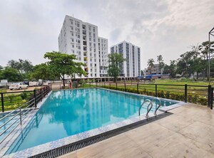 Swimming Pool in 3 BHK Apartment at New Town – for Rent