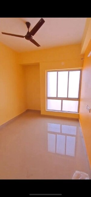Room in 3 BHK Apartment at New Town – for Rent