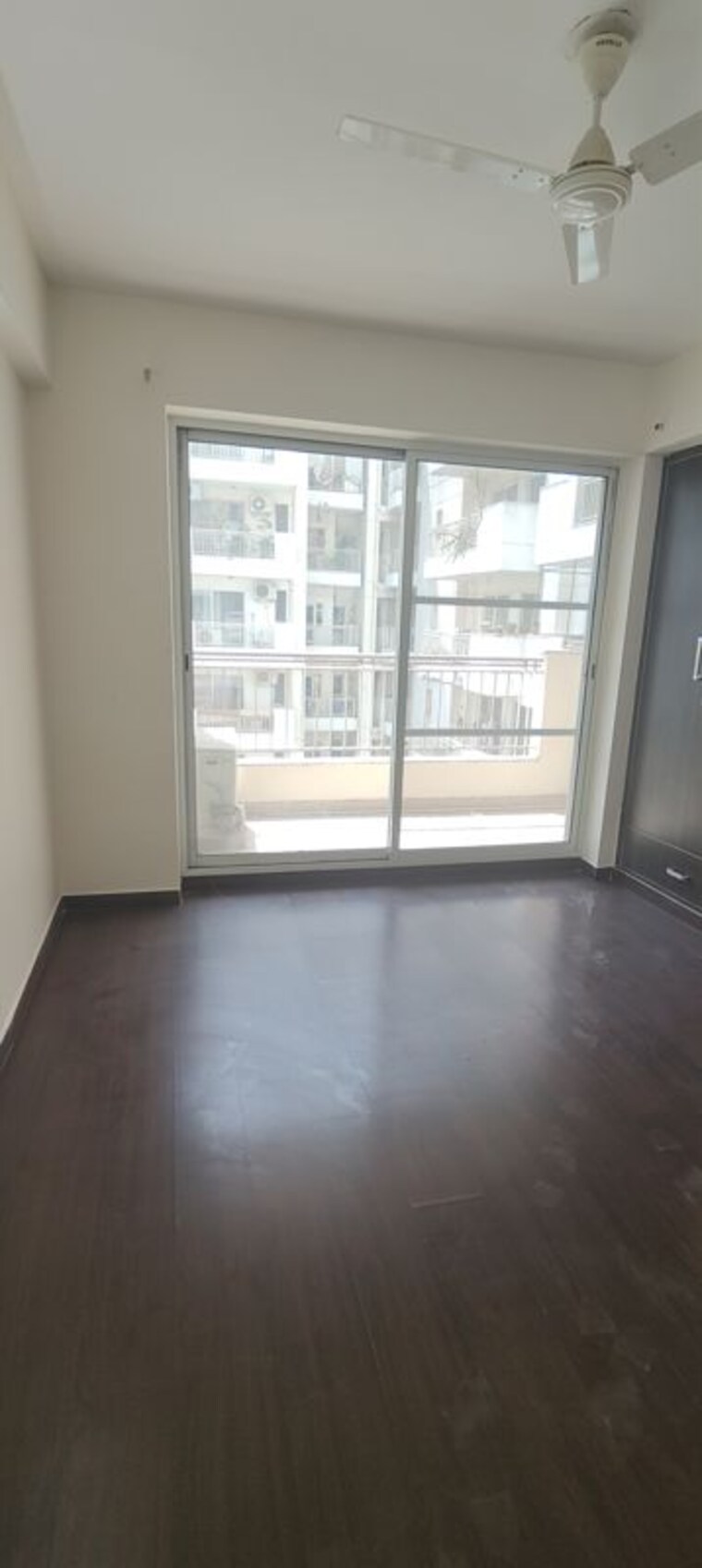 Room, bestech-park-view-spa-next 3 Bedroom 1935 Sq.Ft. Apartment In Sector 67 Gurgaon 10333063