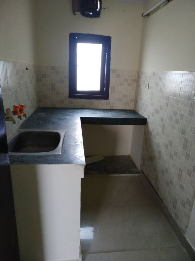 Kitchen, lajpat nagar 4 1 RK 341 Sq.Ft. Builder Floor In Lajpat Nagar 4 Delhi 10333065