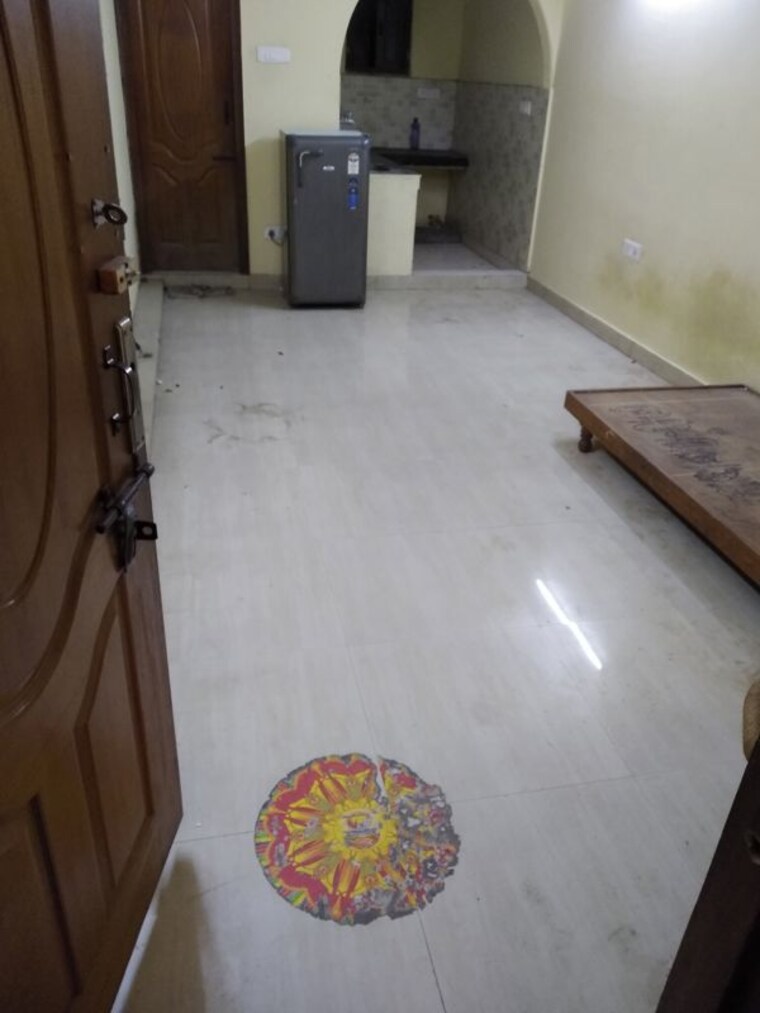 Room, lajpat nagar 4 1 RK 341 Sq.Ft. Builder Floor In Lajpat Nagar 4 Delhi 10333065