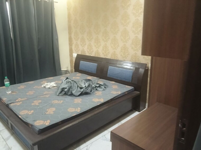 Bedroom, dhakoli 3 Bedroom 125 Sq.Yd. Builder Floor In Dhakoli Zirakpur 10333102