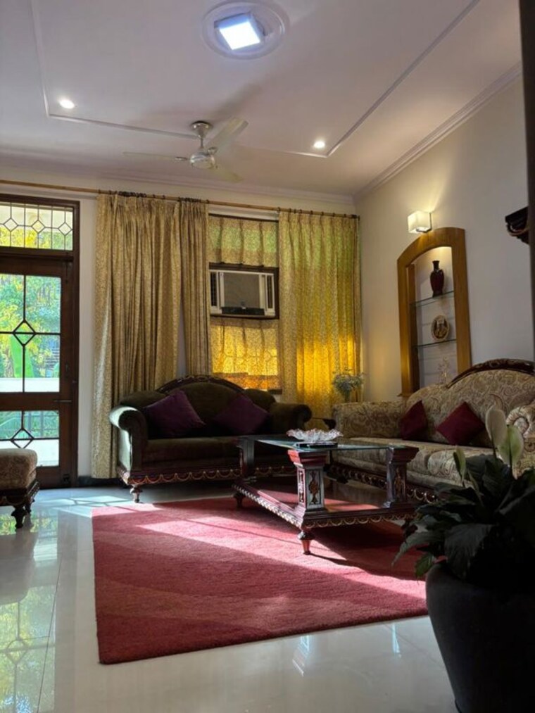 Living Room, south city 1 1 Bedroom 2800 Sq.Ft. Builder Floor In South City 1 Gurgaon 10333118