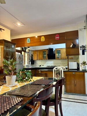 Kitchen in 1 BHK Builder Floor at South City 1 – for Rent