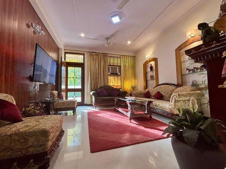 Bedroom, south city 1 1 Bedroom 2800 Sq.Ft. Builder Floor In South City 1 Gurgaon 10333118