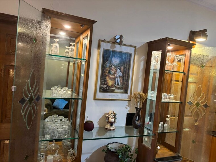 Living Room, south city 1 1 Bedroom 2800 Sq.Ft. Builder Floor In South City 1 Gurgaon 10333118