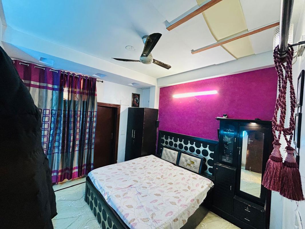 3 BHK Builder Floor For Sale in  Balaji Enclave