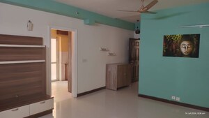 Room in 3 BHK Apartment at Omaxe Heights, Sector 86 – for Rent