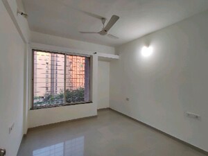 Room in 2 BHK Apartment at Austin County, Tathawade – for Rent
