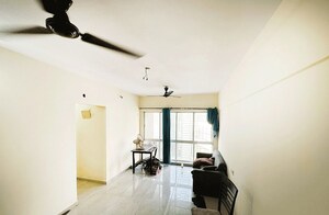  Pg For Rent in Gundavali