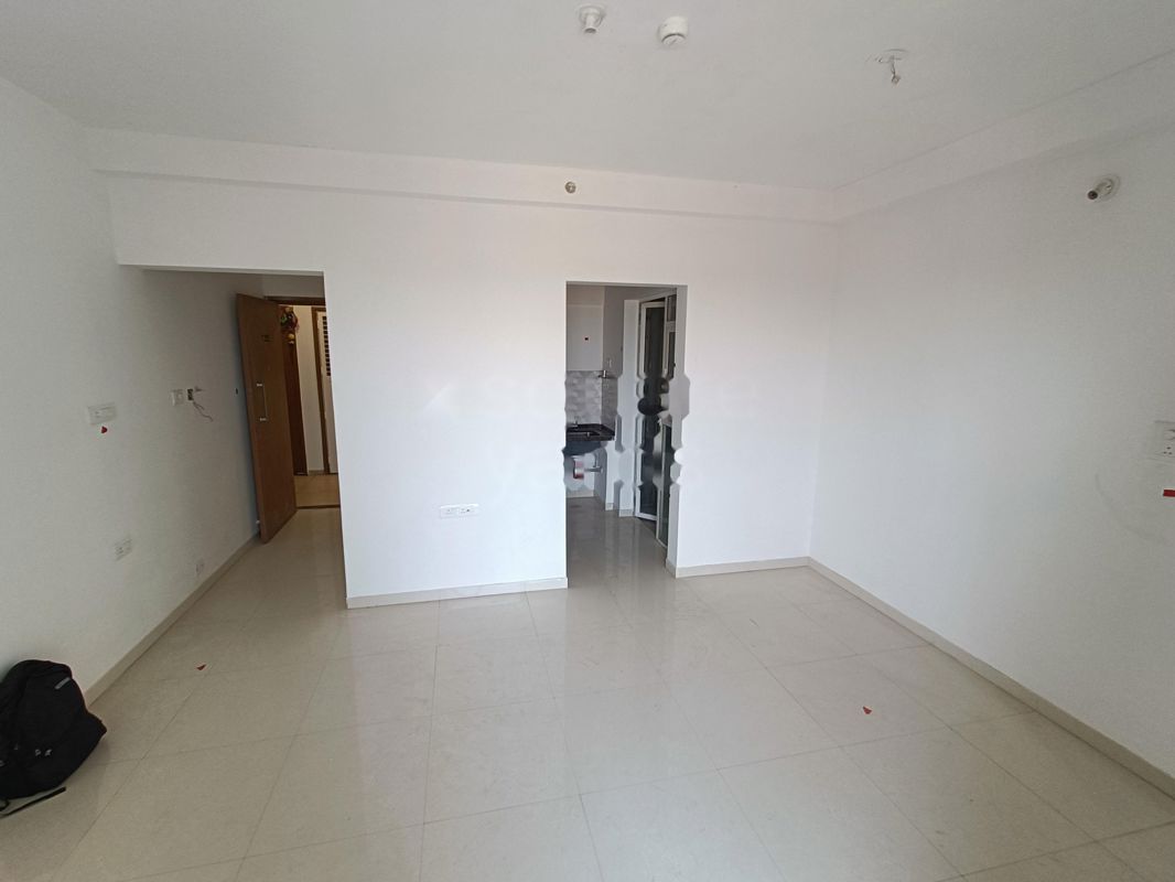 2 BHK Apartment For Rent in Godrej Boulevard