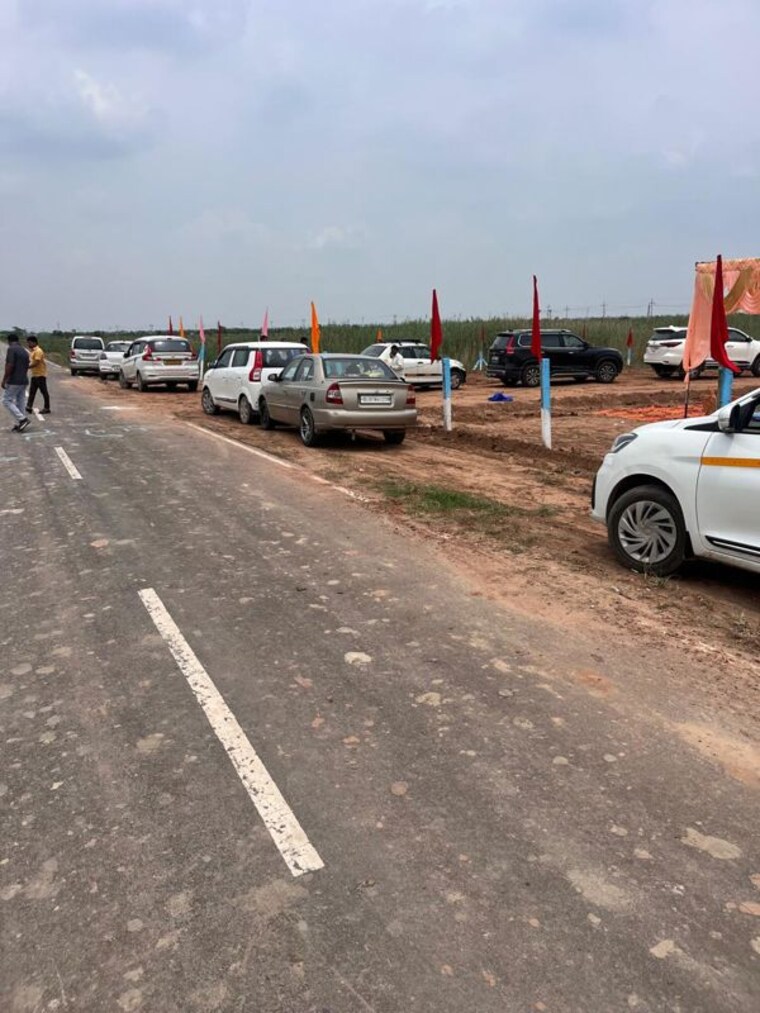 undefined, maruti kunj  140 Sq.Yd. Plot In Maruti Kunj Gurgaon 10333273