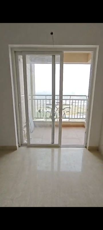 2.5 BHK + Servant Room 1956 Sq.Ft. Apartment in The Center Court