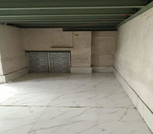 Room in  Shop at Parel – for Rent