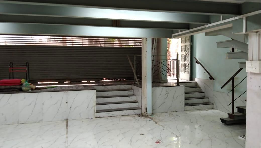 Retail Shop For Rent in Parel