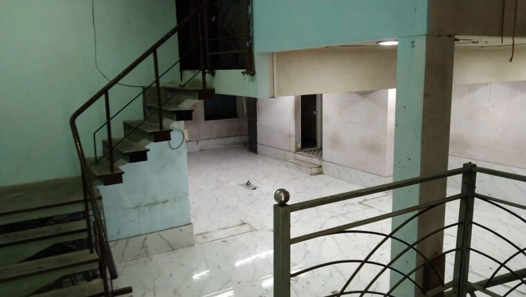 Team Area, parel Commercial Shop 1500 Sq.Ft. In Parel Mumbai 10333306