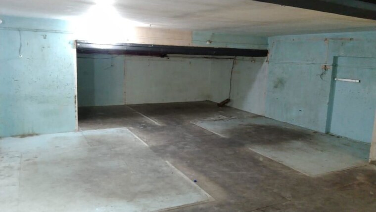 Kitchen, parel Commercial Shop 1500 Sq.Ft. In Parel Mumbai 10333306