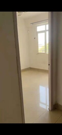 2 BHK Apartment For Rent in Suncity Avenue 76