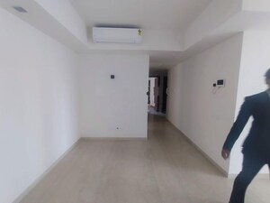 Room in 4 BHK Apartment at Godrej Air Sector 85, Sector 85 – for Rent
