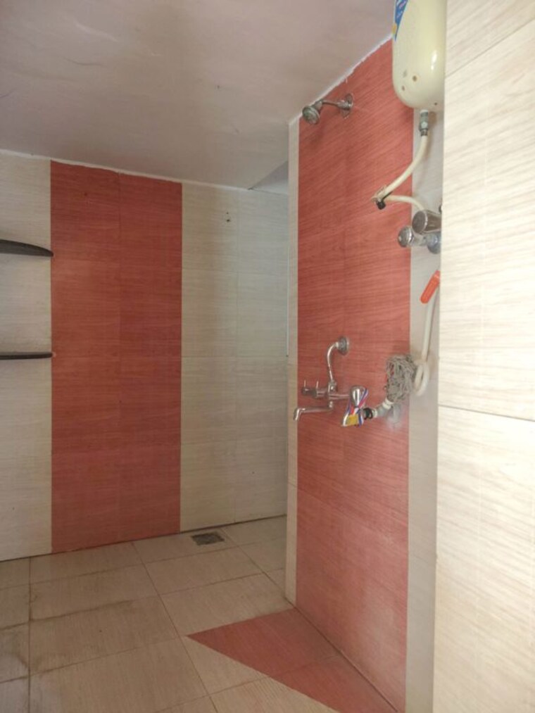 Bathroom, sanghvi-hills 1 Bedroom 420 Sq.Ft. Apartment In Ghodbunder Road Thane 10333297