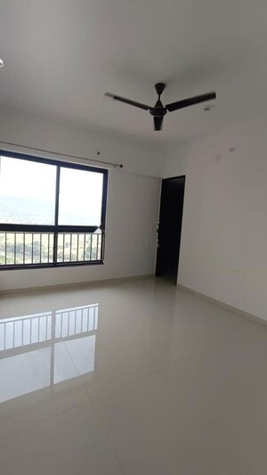 Room in 1 BHK Apartment at Shapoorji Pallonji Joyville Hinjewadi, Hinjewadi – for Rent