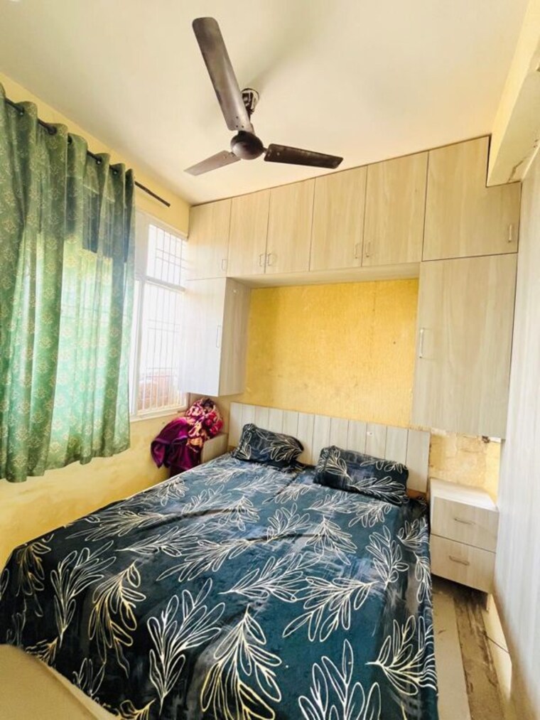 Bedroom, pir machalla Studio 600 Sq.Ft. Builder Floor In Pir Machalla Zirakpur 10333340