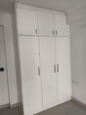 Furnished Amenities in 4 BHK Apartment at Shakti the Sky Lark  Apartment, Sector 52 – for Rent