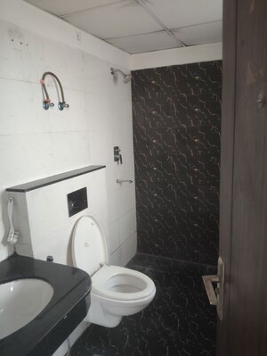 Bathroom in 3 BHK Apartment at BPTP Discovery Park, Sector 80 – for Rent