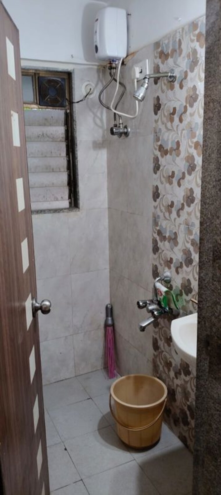 Bathroom, aparna-juhu 1 Bedroom 500 Sq.Ft. Apartment In Juhu Mumbai 10333320