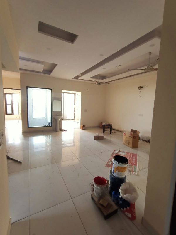 3.5 BHK + Pooja Room Builder Floor For Sale in Sector 4